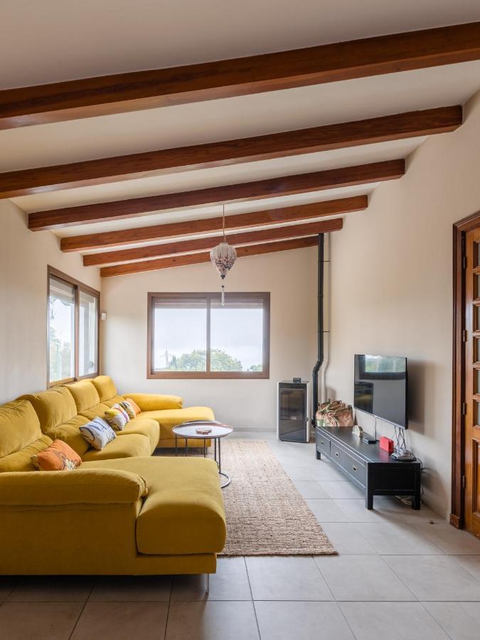 Maison Mialon: Country House Amidst Of Nature La Esperanza  Zewnętrze zdjęcie